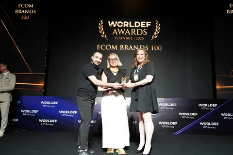 E-Com Women 50 gallery photo 15