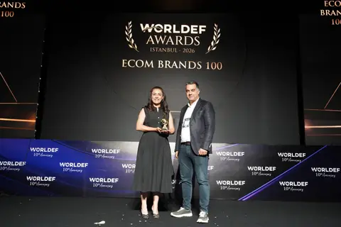 E-Com Women 50 gallery photo 18