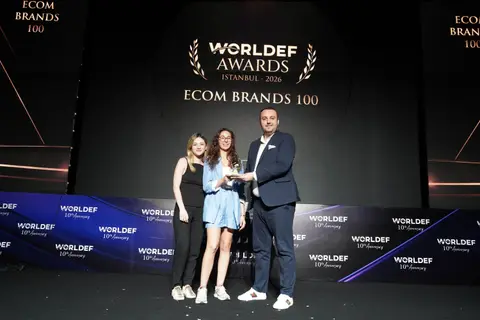 E-Com Women 50 gallery photo 21